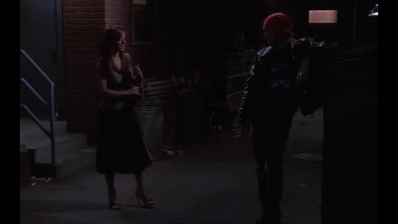 Кадры из сериала Король Квинса (1998)